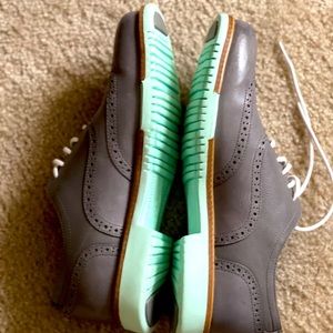Cole Haan Men’s dress shoes, size 8